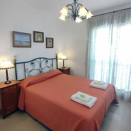 Apartment El Faro 3 *