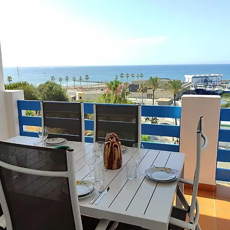 El Faro 3 Apartment